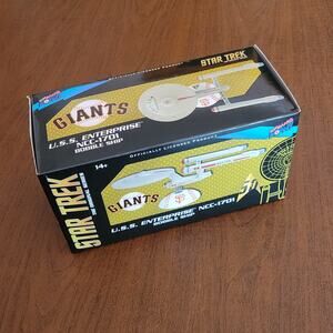 SF Giants Star Trek  USS Enterprise NCC-1701 Bobble Ship Special Event 2016 NIB